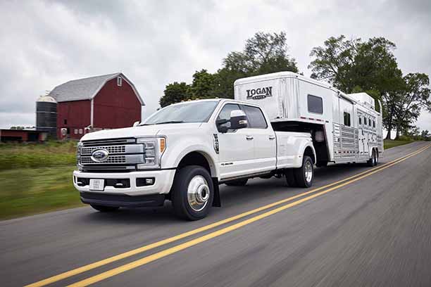 All-new 2017 Ford F-450 Super Duty Platinum Crew Cab 4x4 Class 3 dual-rear-wheel pickup is the top-of-the-line luxury model and tow boss of the lineup. It can pull heavier gooseneck and fifth-wheel trailers than ever.